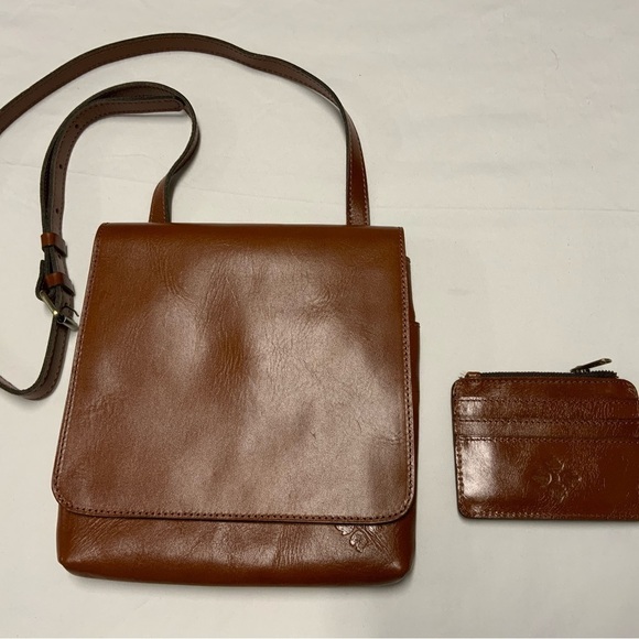 Patricia Nash Handbags - Patricia Nash Crossbody Purse w/Matching Wallet